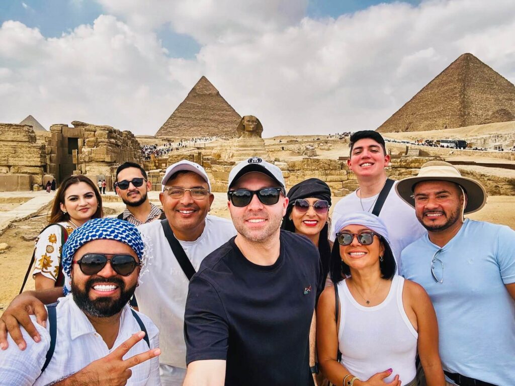 Pyramids of Giza, Egyptian pyramids history, Who built the pyramids, Visiting the pyramids, Nourbelle Tours